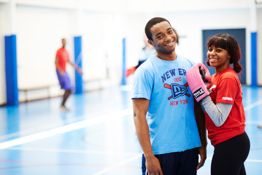 boy-and-girl-boxing-training boy and girl boxing training