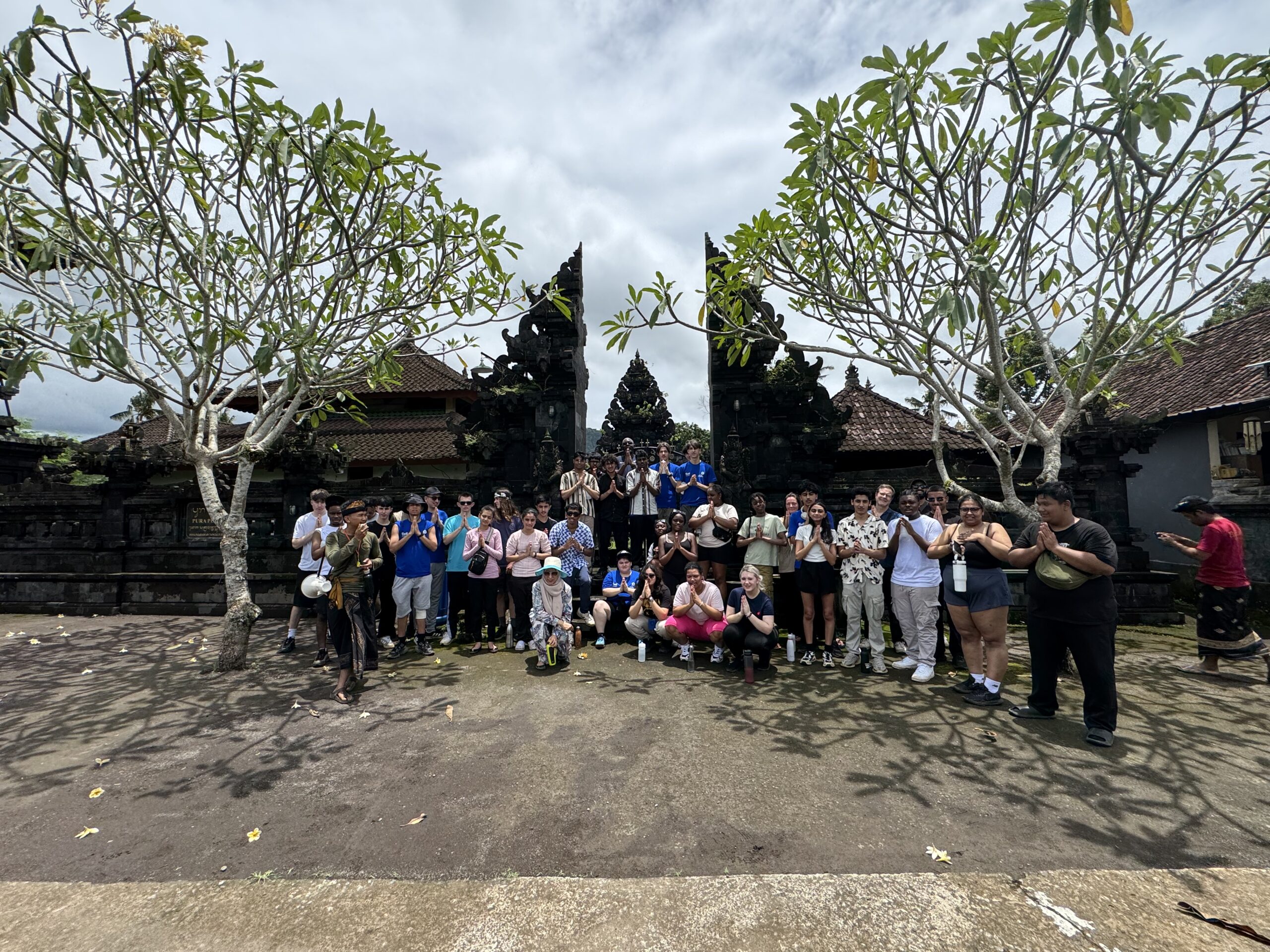 Stanmore College Visit to Bali Students visit to local village