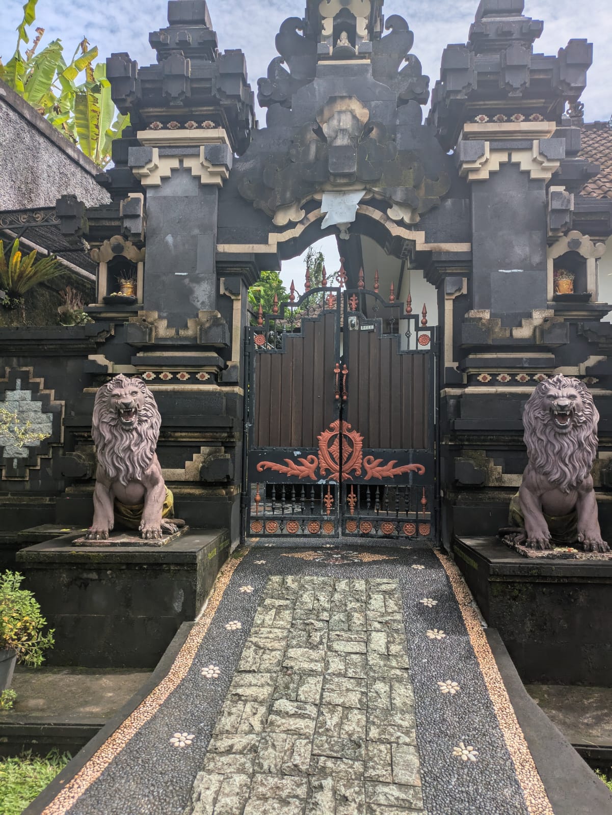 Stanmore College Visit to Bali Local Temples
